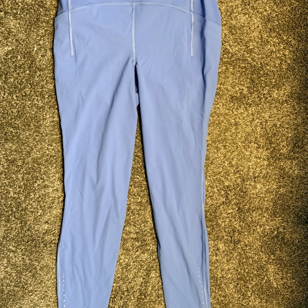 Lululemon wonder train leggings, never worn, powder/light blue, new condition,